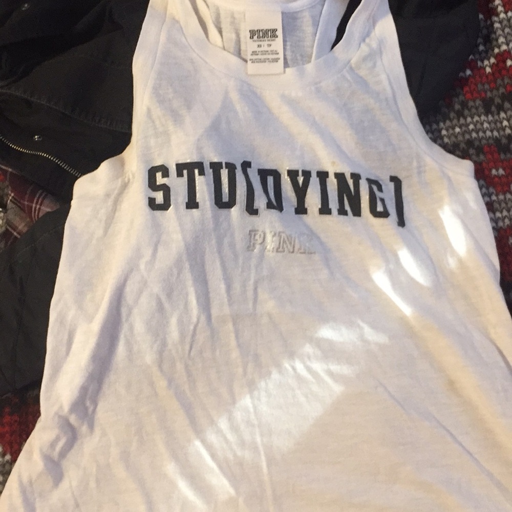 Pink tank top. Size xs.